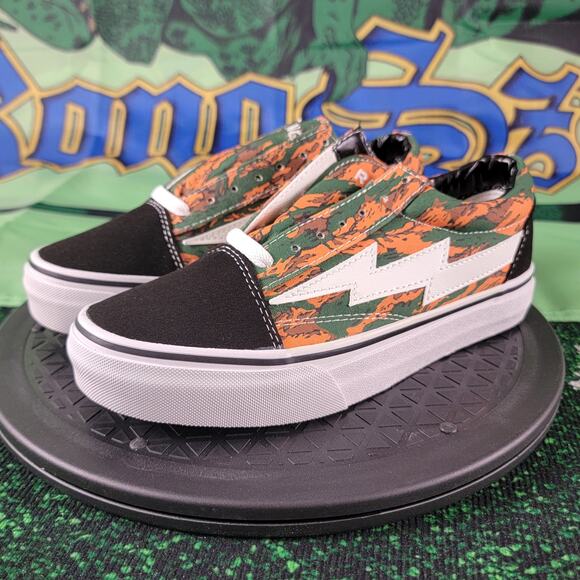 REVENGE x STORM II Vol 1 Old Skool Skate Shoes Size 5 Orange Green Camouflage - Picture 1 of 9